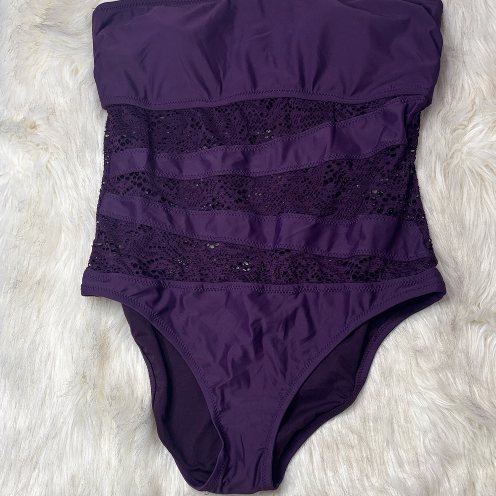 MOSSIMO WOMEN'S CROCHET INSERT ONE PIECE SWIMSUIT